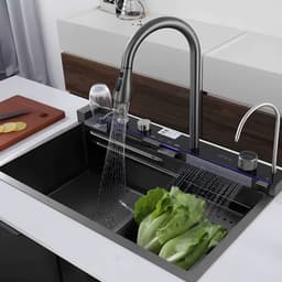INEO Black sink — main view with cascade running